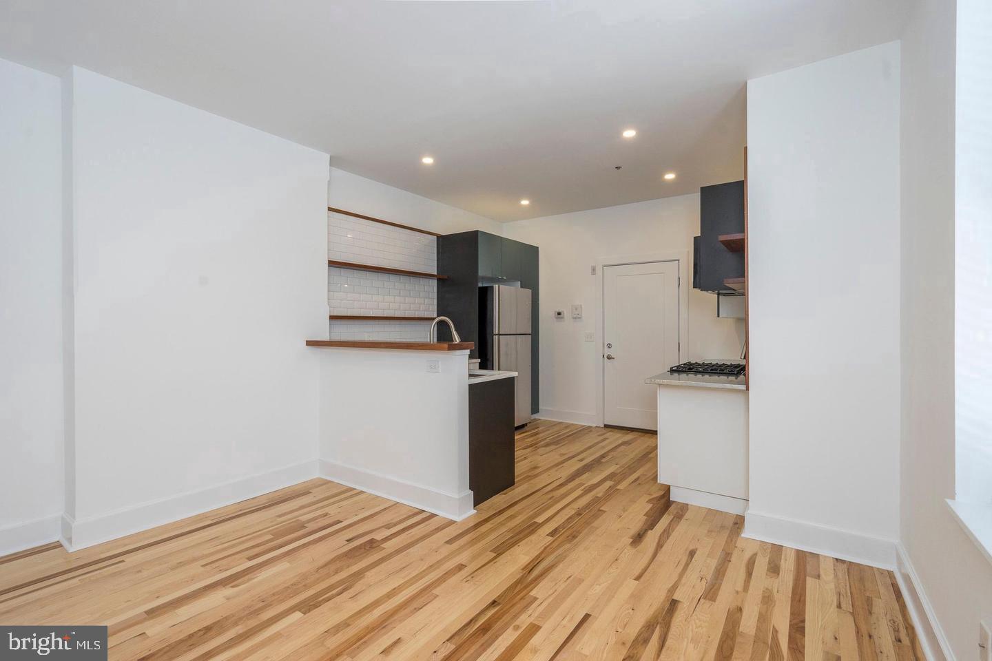 4813-15 Chester Ave Property Photo 15