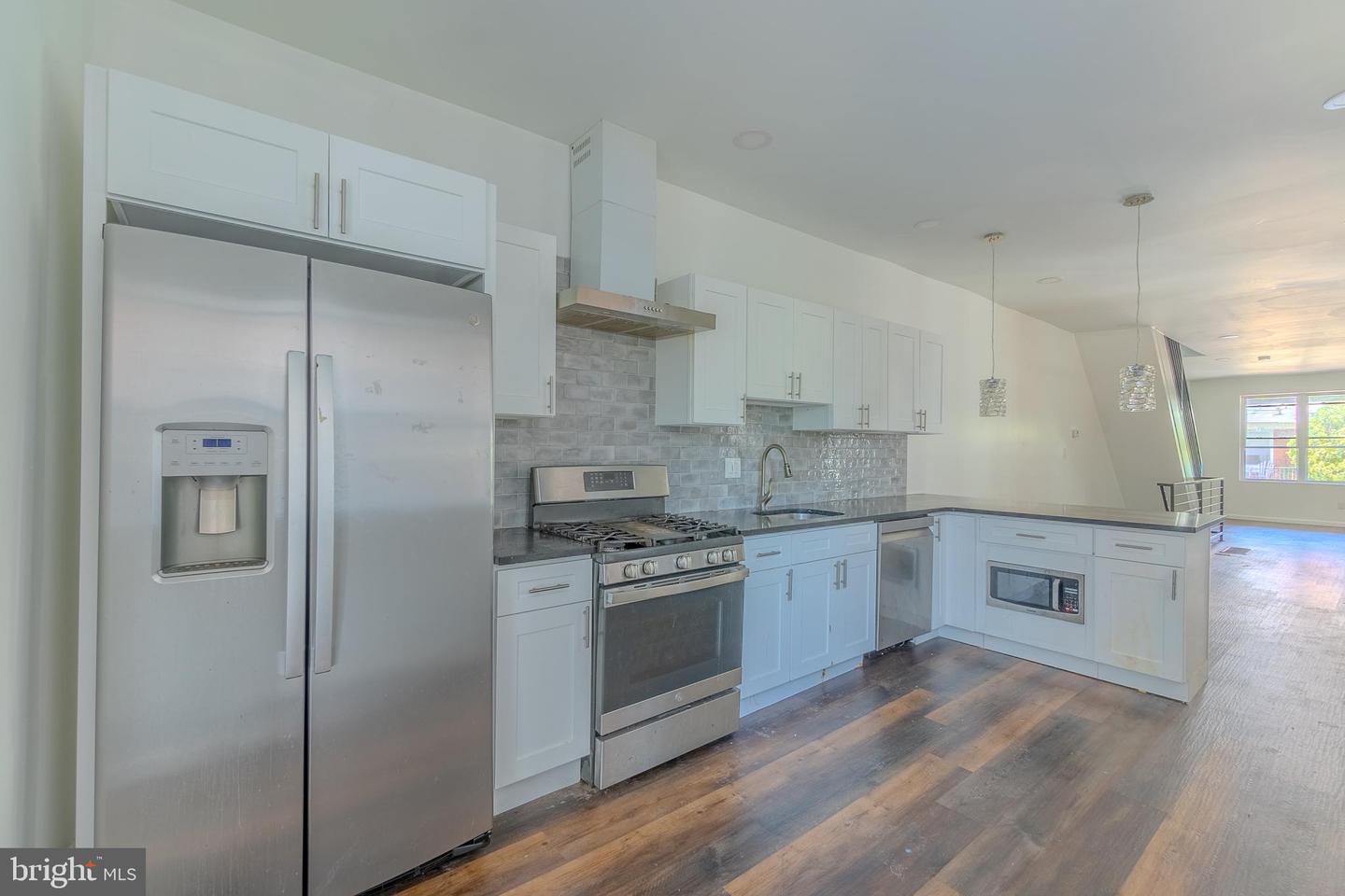 5512 Locust St Property Photo 13