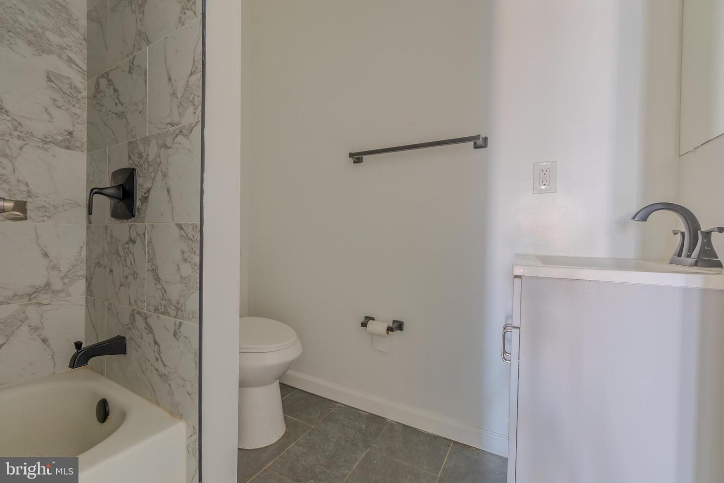 5512 Locust St Property Photo 22