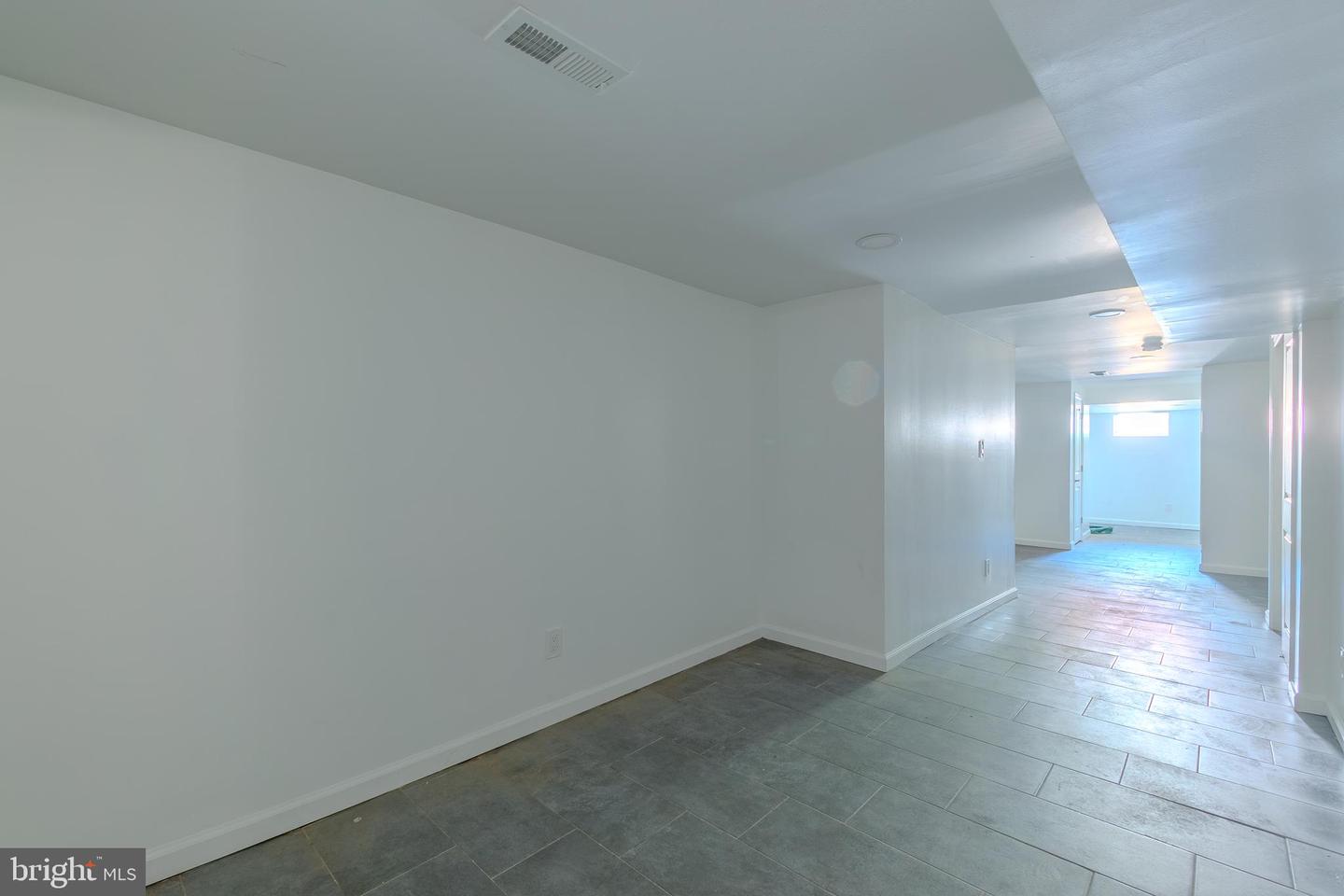 5512 Locust St Property Photo 32