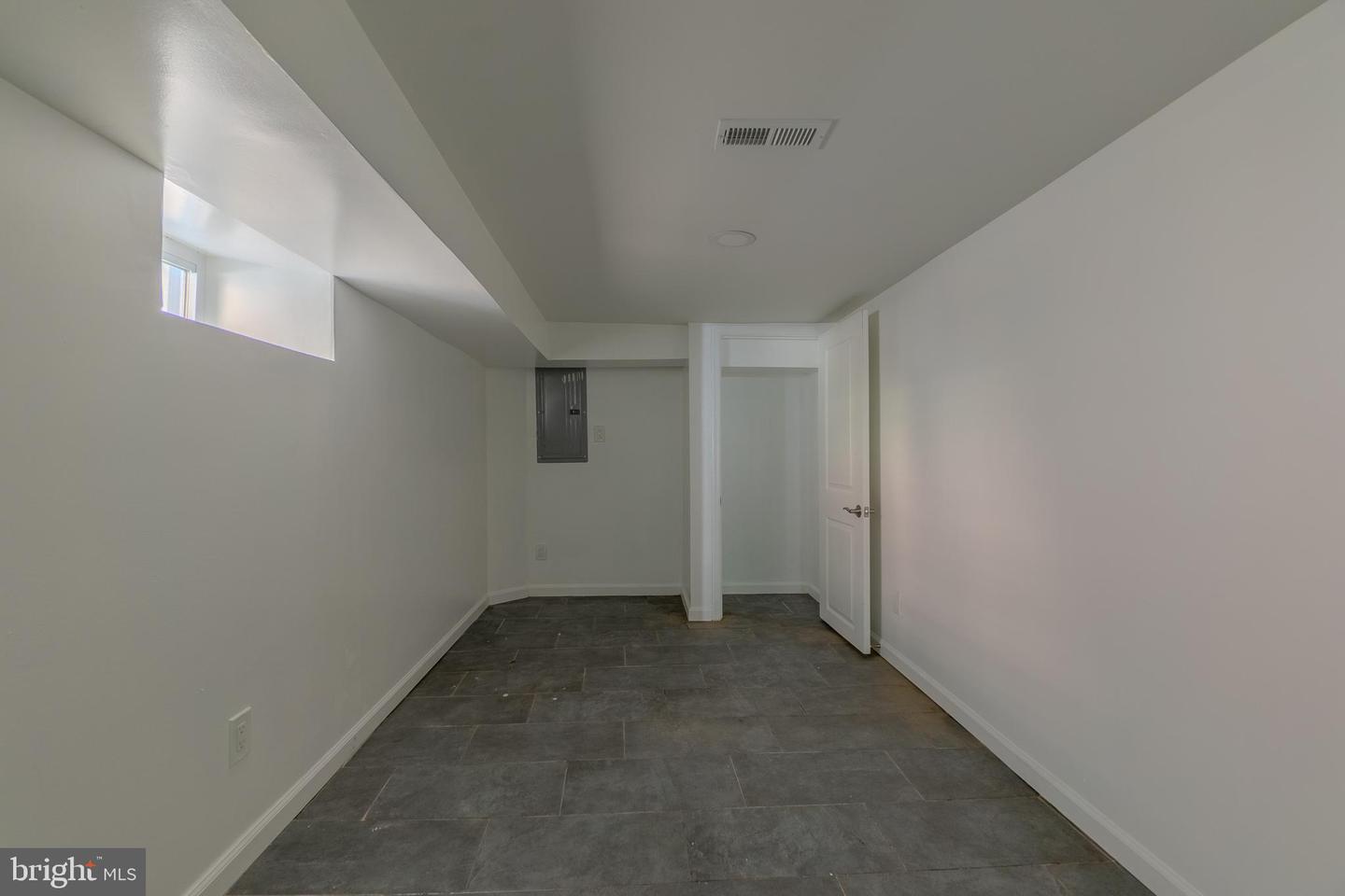 5512 Locust St Property Photo 34