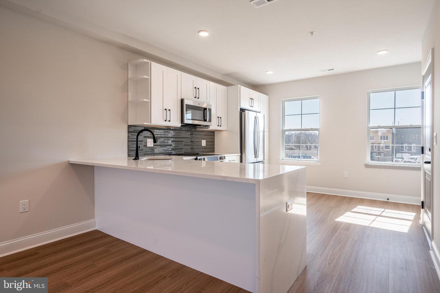 4092 Leslie Ln #a42 Property Photo 4