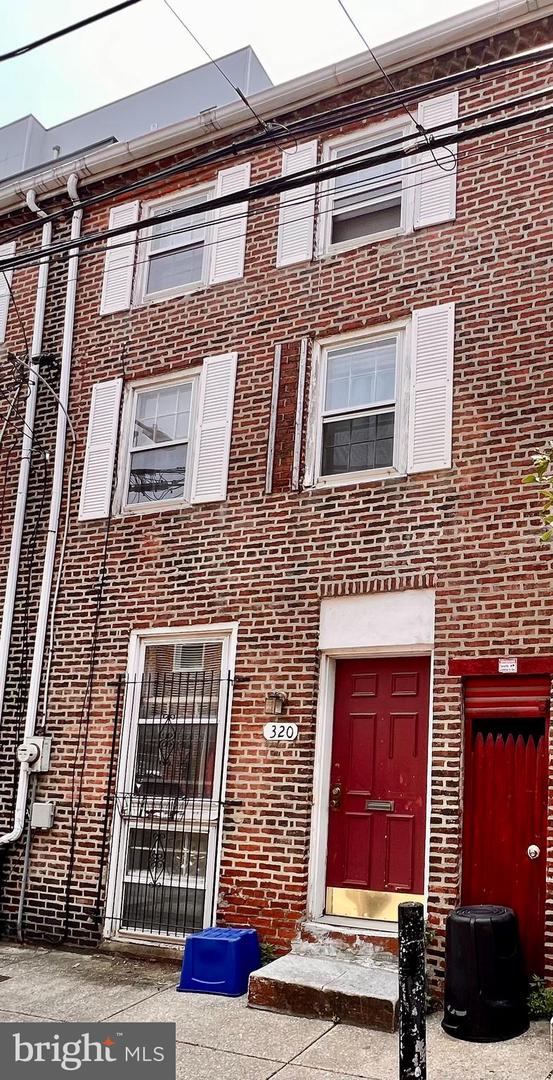 316-322 W Wildey St Property Photo 27