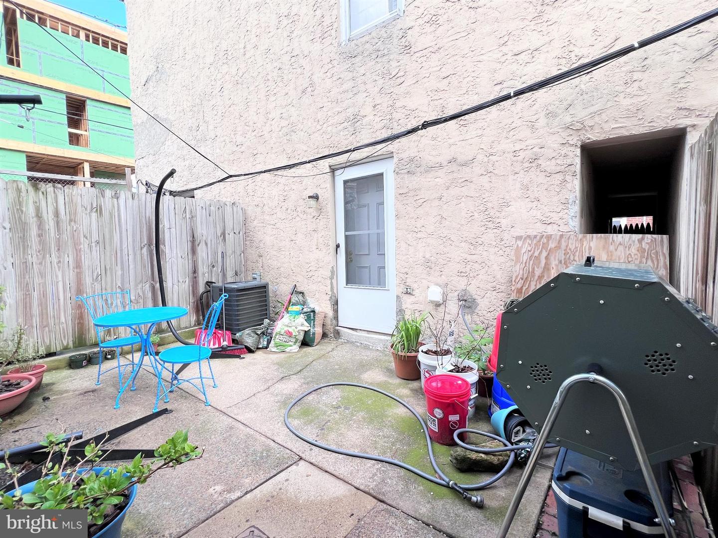 316-322 W Wildey St Property Photo 49
