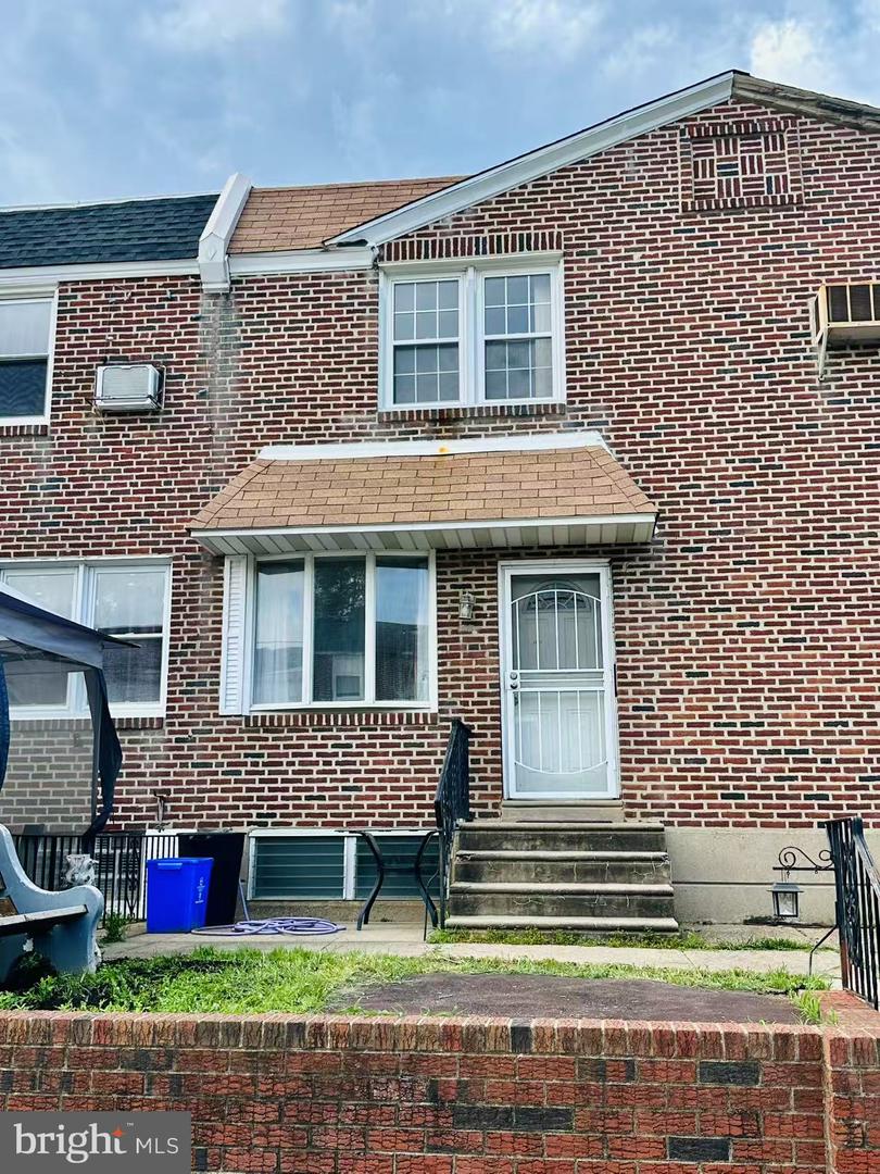5410 Walker St Property Photo