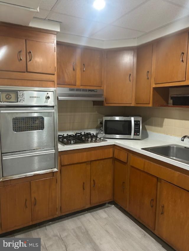 6831 Glenloch St Property Photo 12