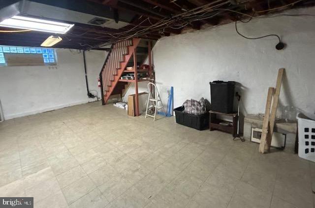 6831 Glenloch St Property Photo 17