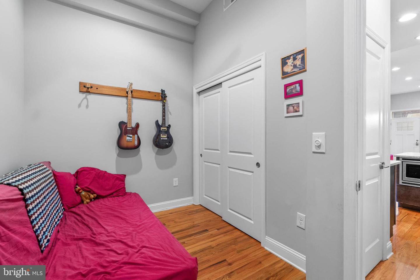 1138 Emily St Property Photo 14