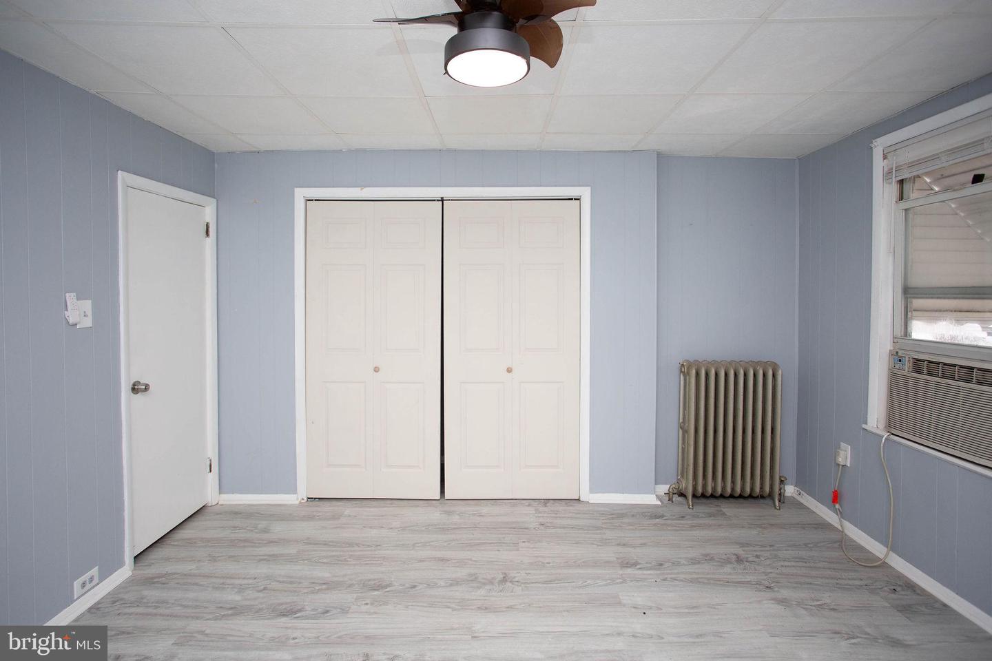 4066 Creston St Property Photo 15