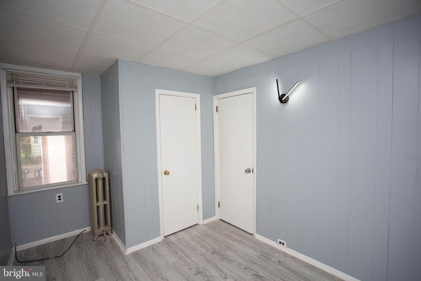 4066 Creston St Property Photo 18