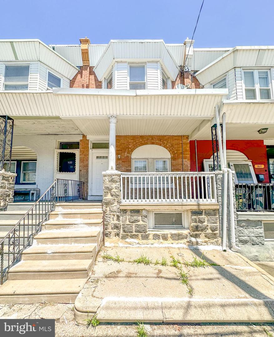 1609 S 54TH ST Property Photo 1