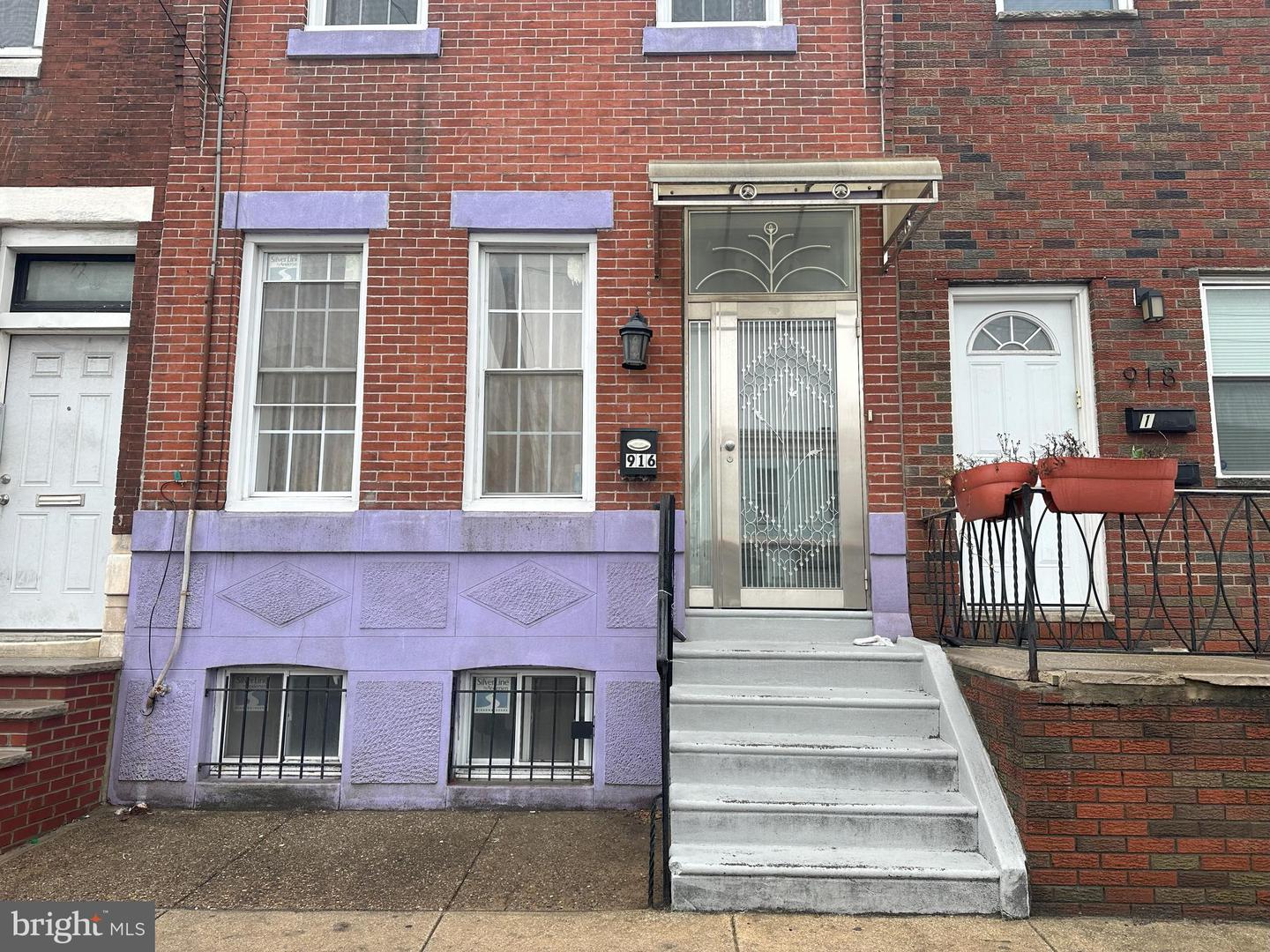916 Snyder Ave Property Photo 1