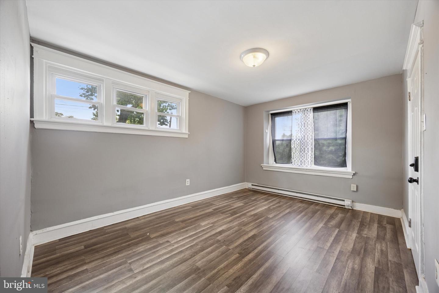 1873 E Tulpehocken St #1f Property Photo 6