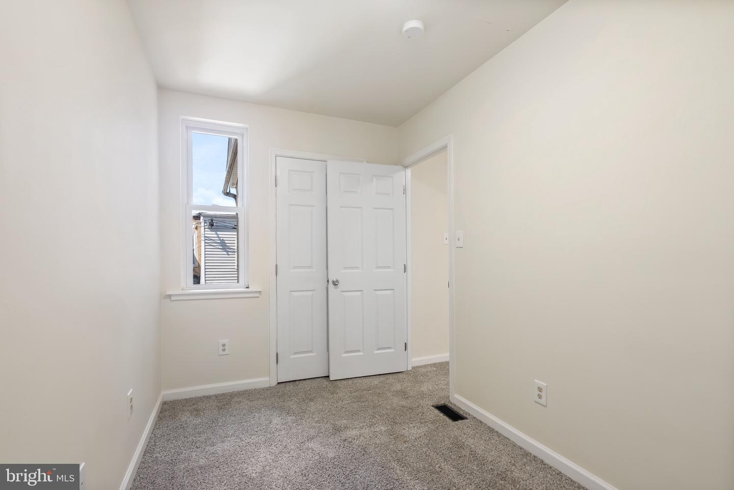 2251 Cross St Property Photo 12