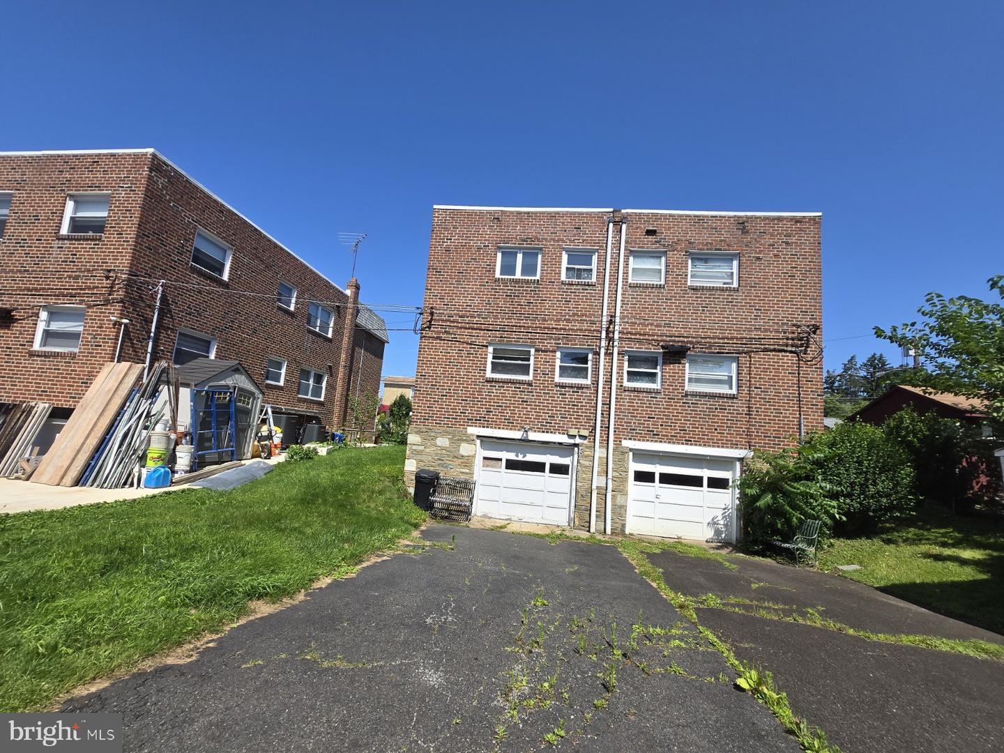 8305 Ridgeway St Property Photo 3