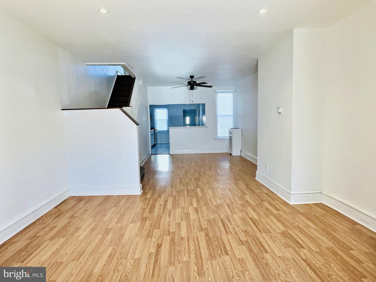 5945 Trinity St Property Photo 3