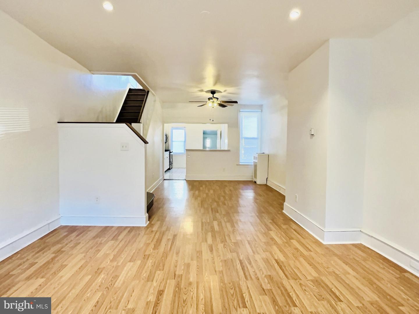 5945 Trinity St Property Photo 5