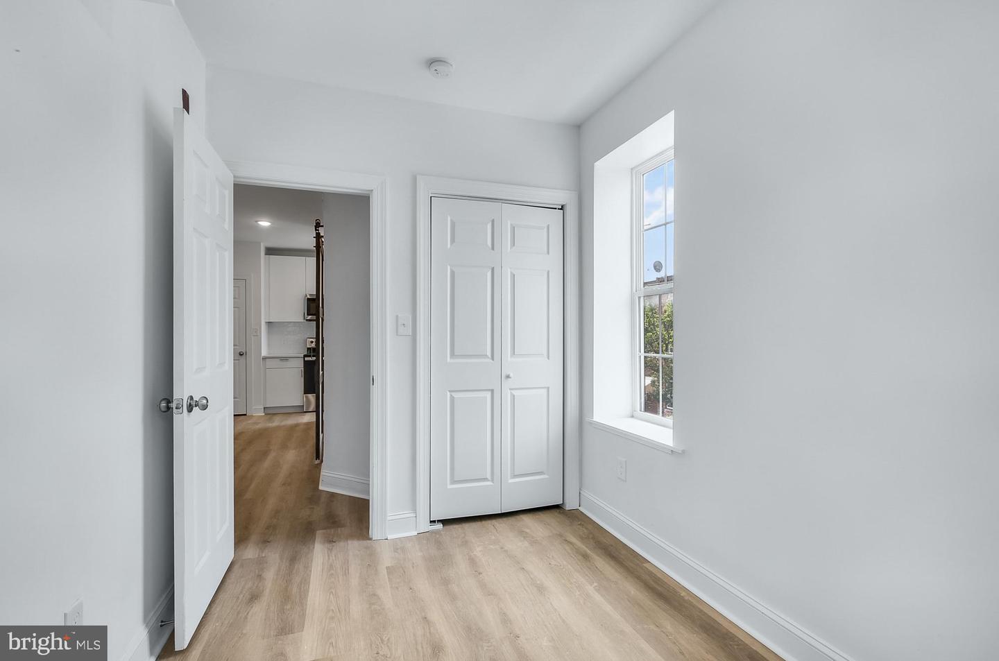 2046 E Huntingdon St #2f Property Photo 10