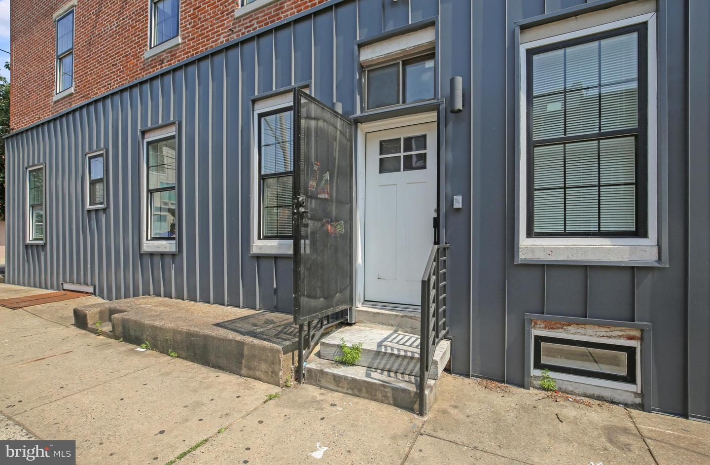 2046 E Huntingdon St #2r Property Photo 6