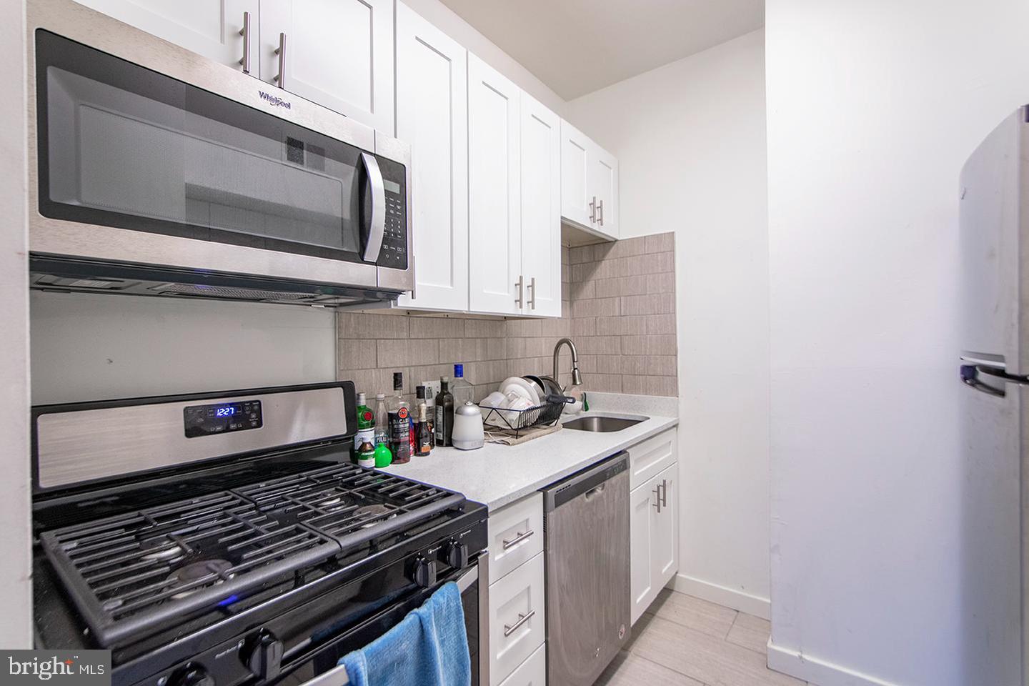 3512 Lancaster Ave #unit 2w Property Photo 1