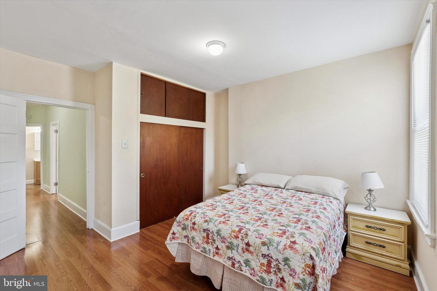 322 W Somerville Ave Property Photo 18