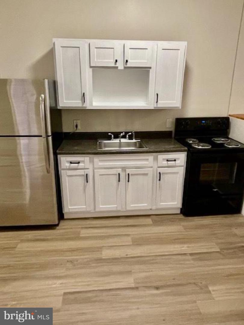 1230 E Chelten Ave Property Photo 6