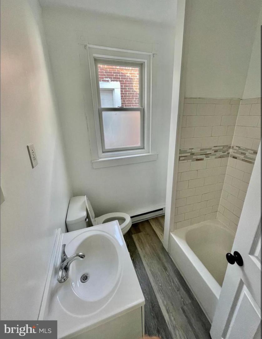 1230 E Chelten Ave Property Photo 8