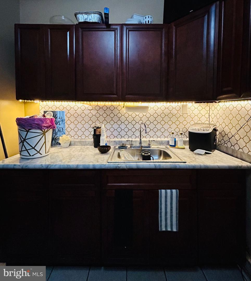 1230 E Chelten Ave Property Photo 24