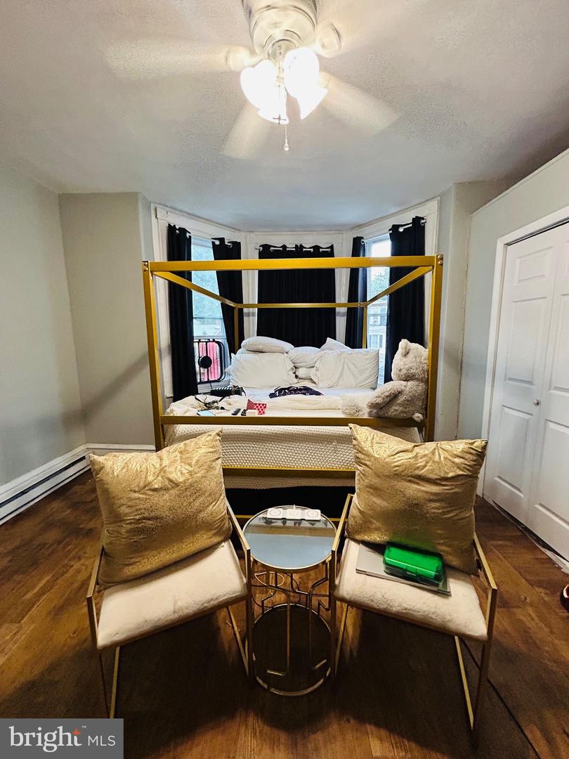 1230 E Chelten Ave Property Photo 27