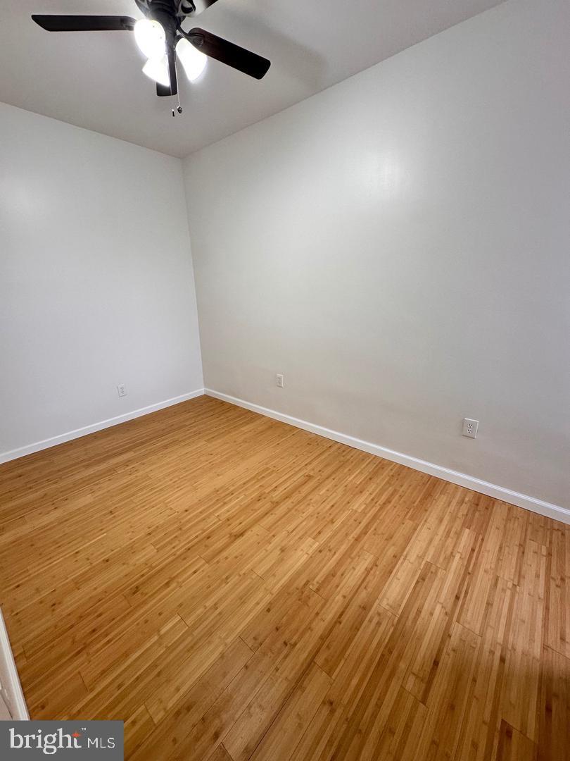 2441 S Darien St Property Photo 2