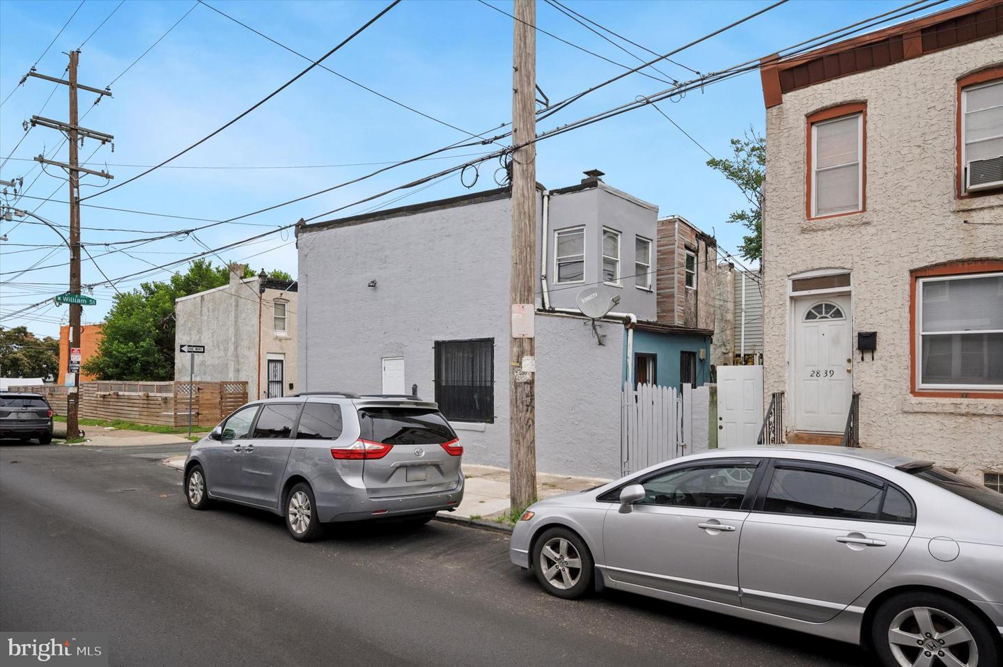 300 E William St Property Photo 2