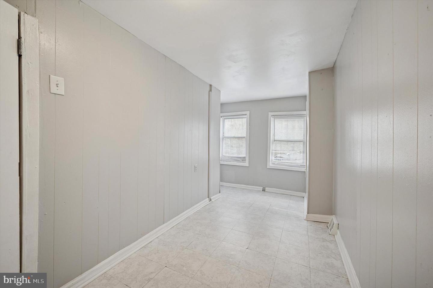 300 E William St Property Photo 11