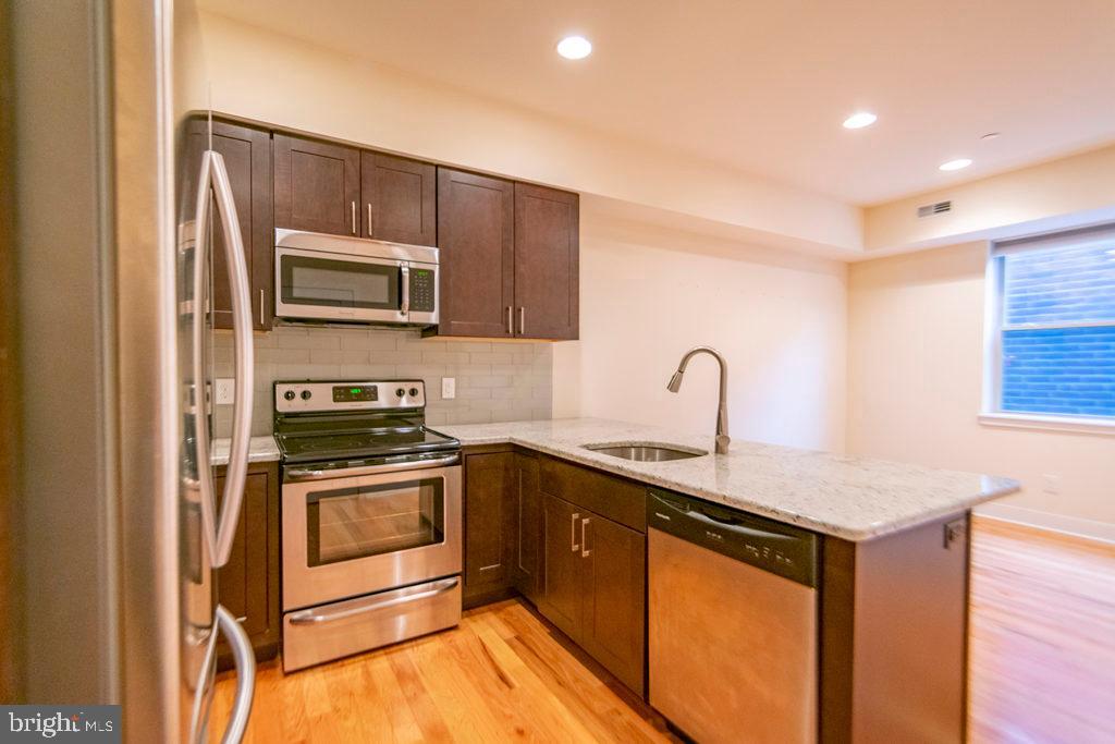 1242 Point Breeze Ave #unit 303 Property Photo 1