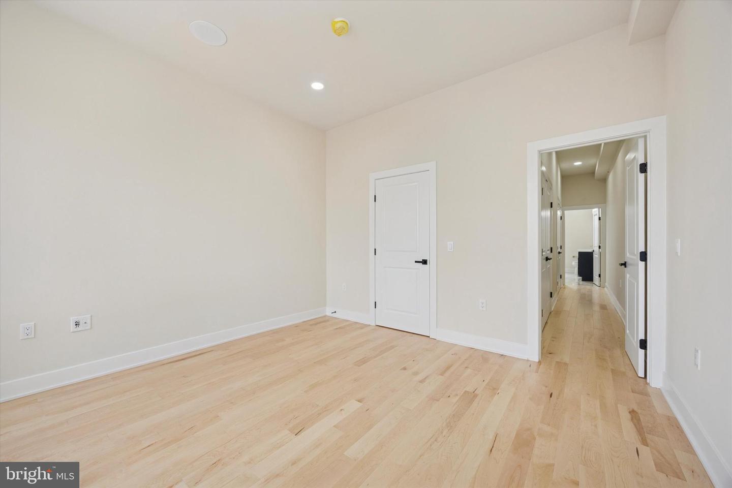 604 Mckean St Property Photo 18
