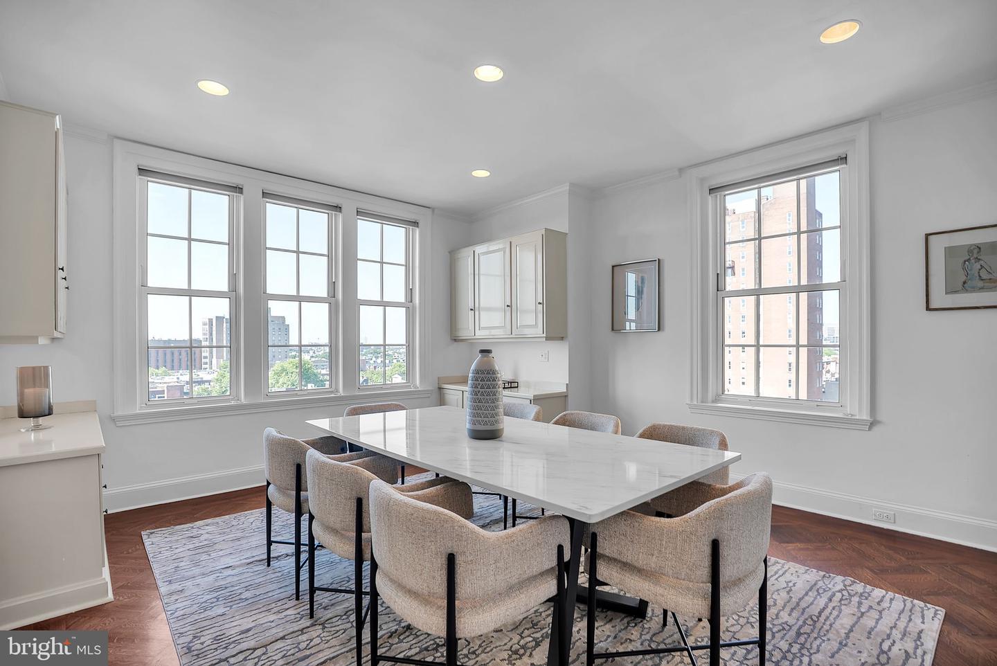 1800 Rittenhouse Square #902 Property Photo 10
