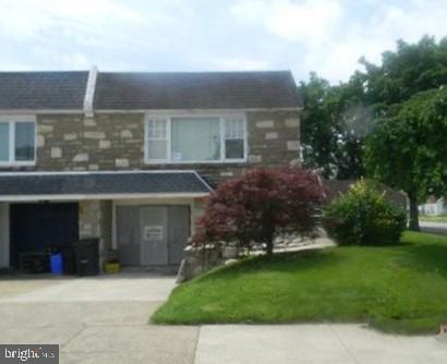 800 Griffith St Property Photo 1