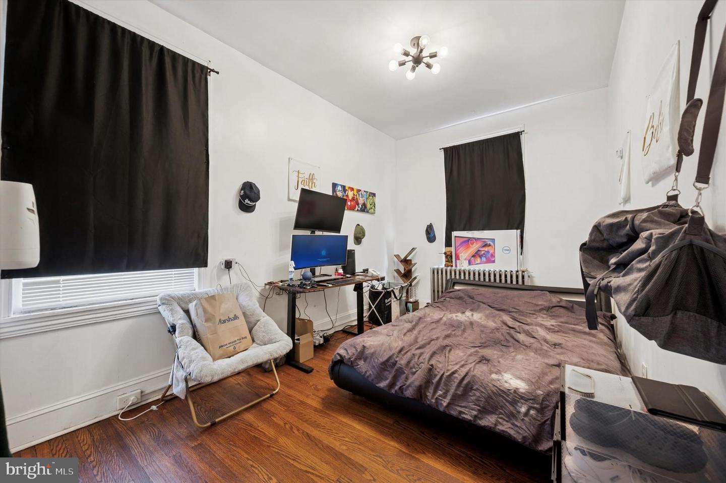 2327 E York St Property Photo 25