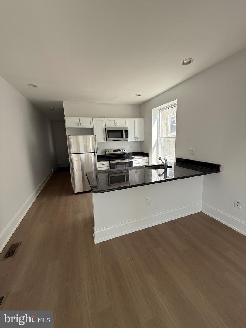166 KALOS ST Property Photo 1