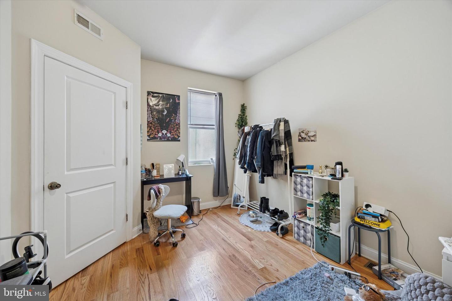 1927 N Gratz St Property Photo 14