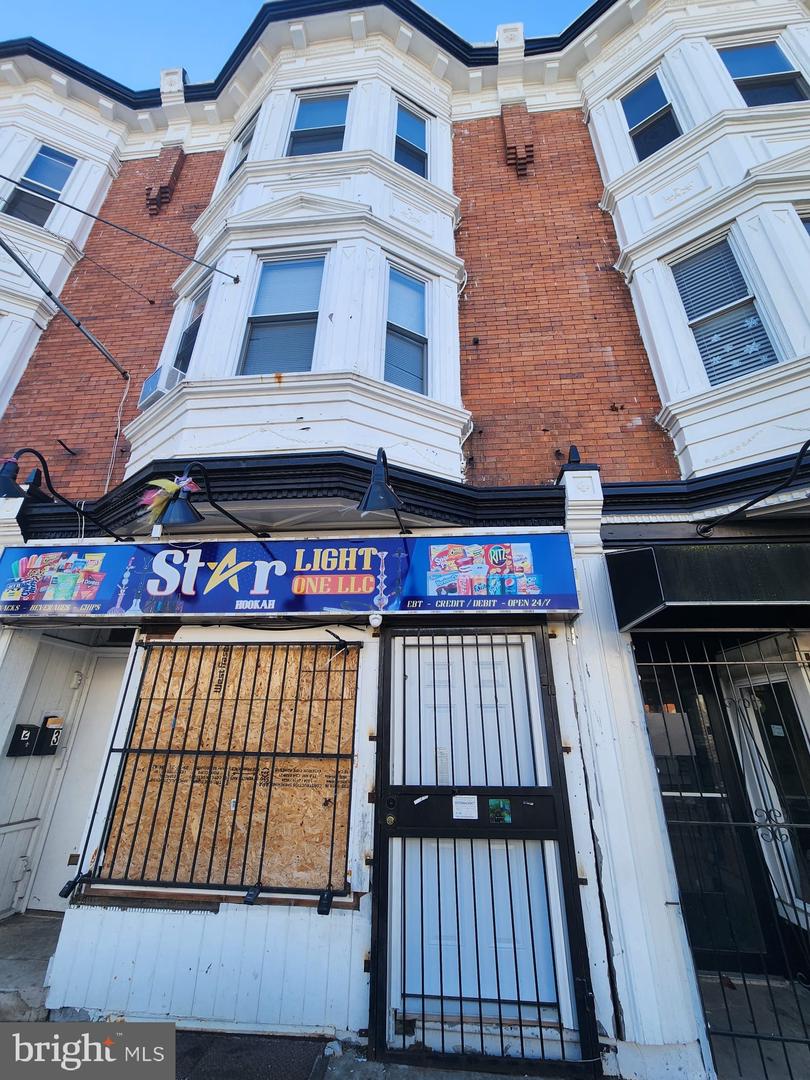 6020 Lansdowne Ave #storefront Property Photo 1