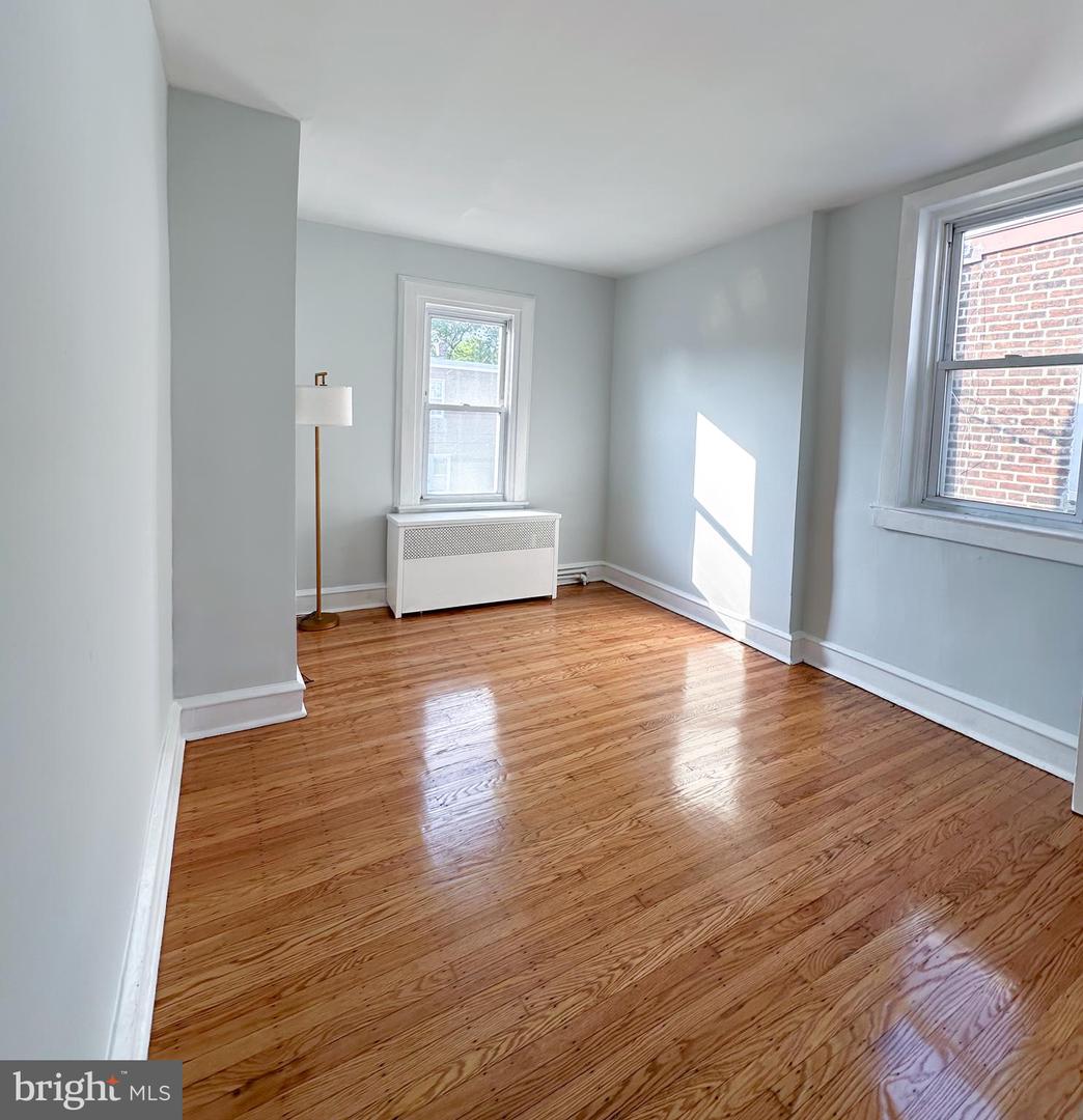 5932 Tackawanna St Property Photo 12