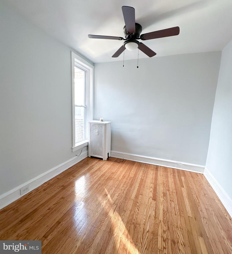 5932 Tackawanna St Property Photo 13