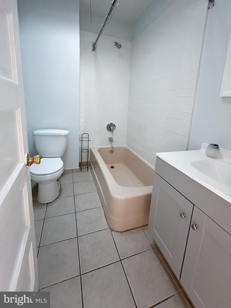 5932 Tackawanna St Property Photo 16