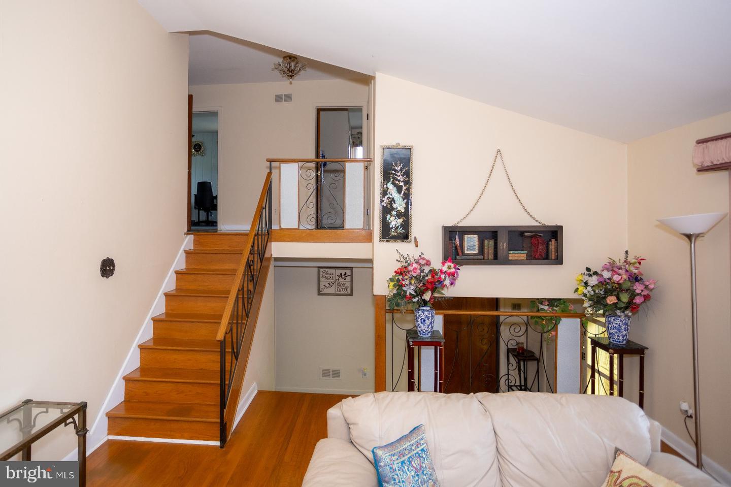 123 Pocasset Rd Property Photo 14