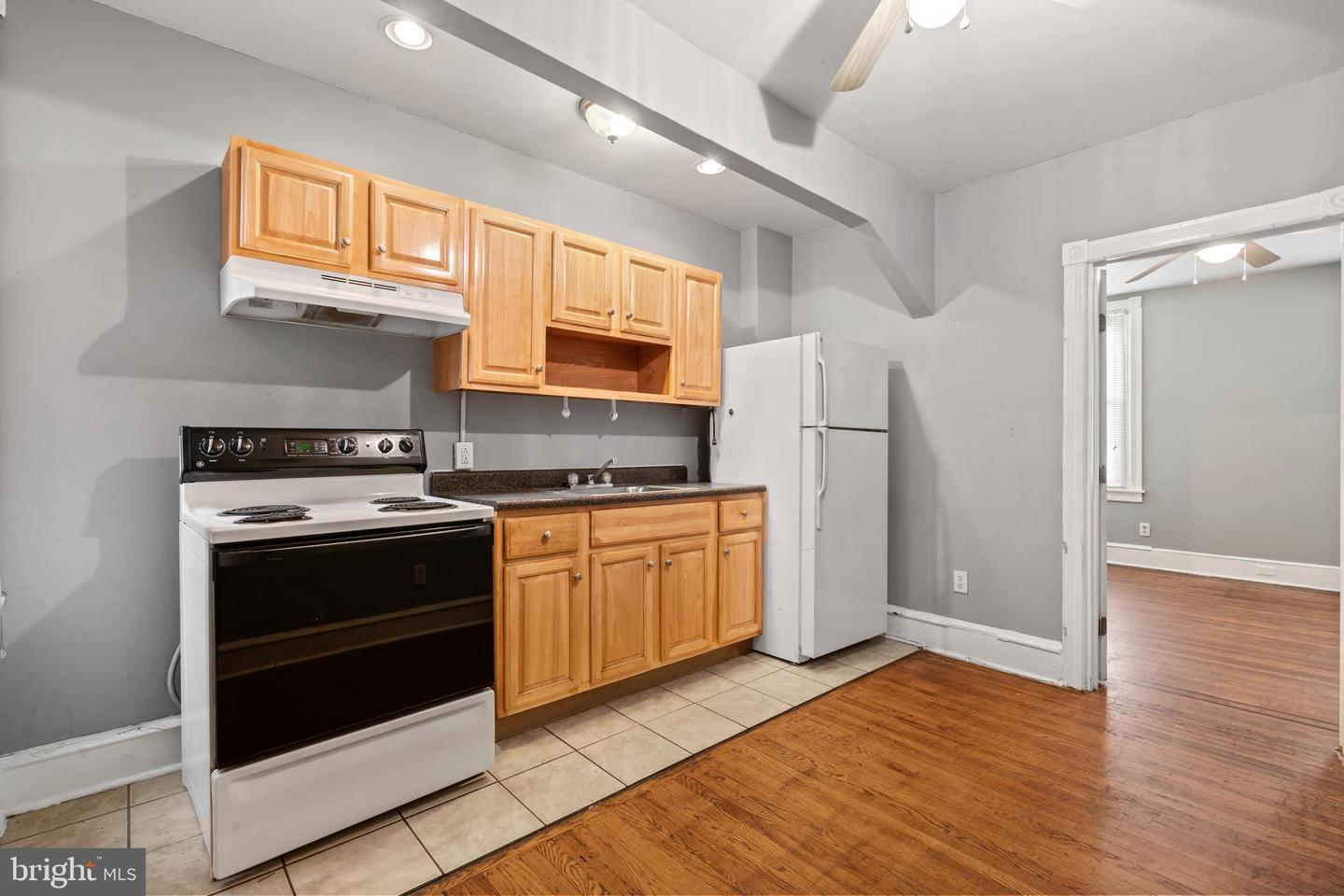 1501 Belmont Ave Property Photo 15