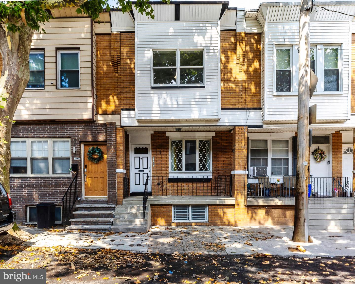 2416 S ORKNEY ST Property Photo 1