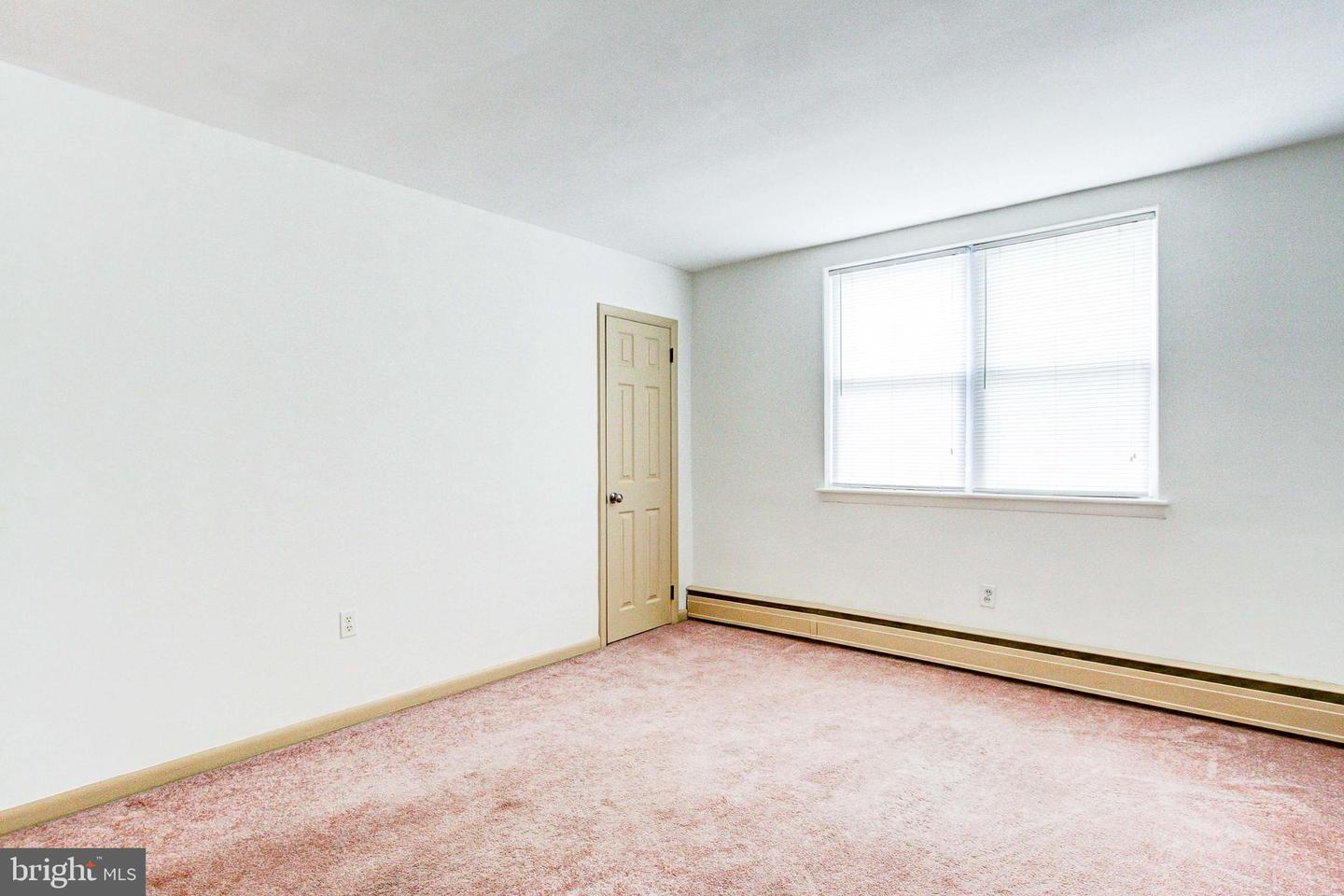 6941 Shelbourne St Property Photo 16