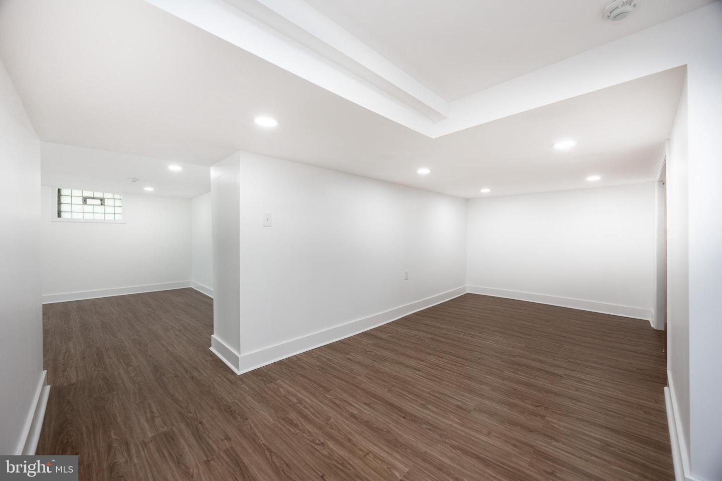 5213 N Broad St Property Photo 19
