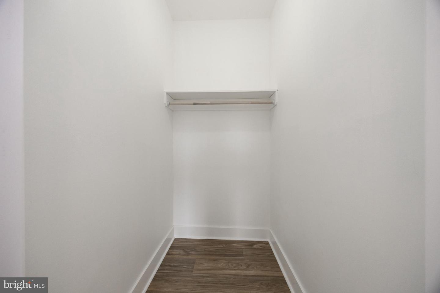 5213 N Broad St Property Photo 22