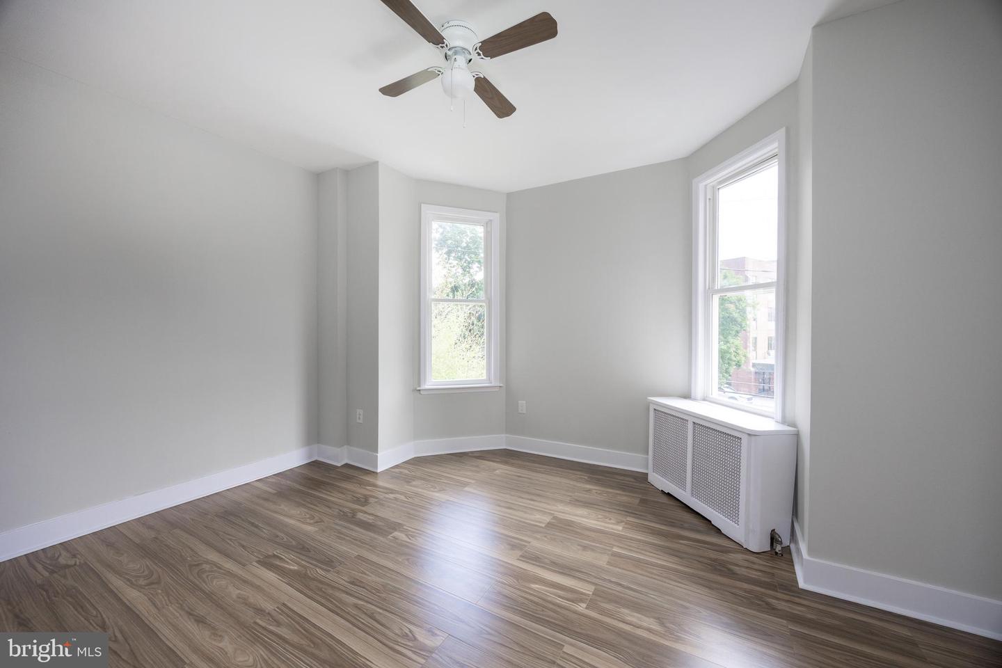5213 N Broad St Property Photo 23